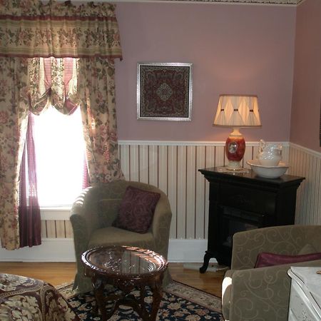 O Bois Dormant B&B Magog Bagian luar foto
