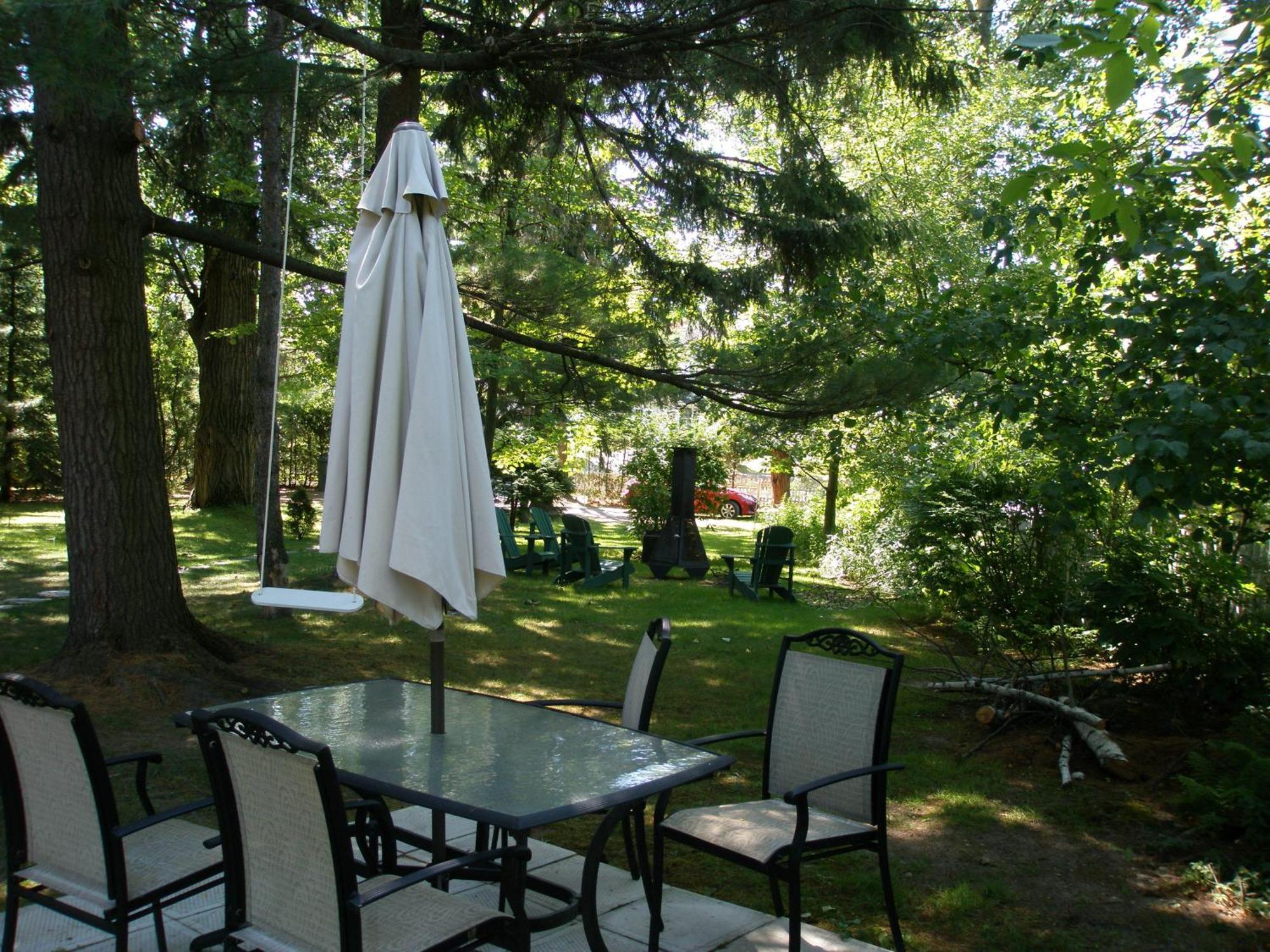 O Bois Dormant B&B Magog Bagian luar foto
