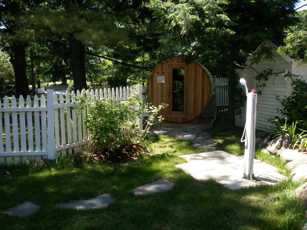 O Bois Dormant B&B Magog Bagian luar foto