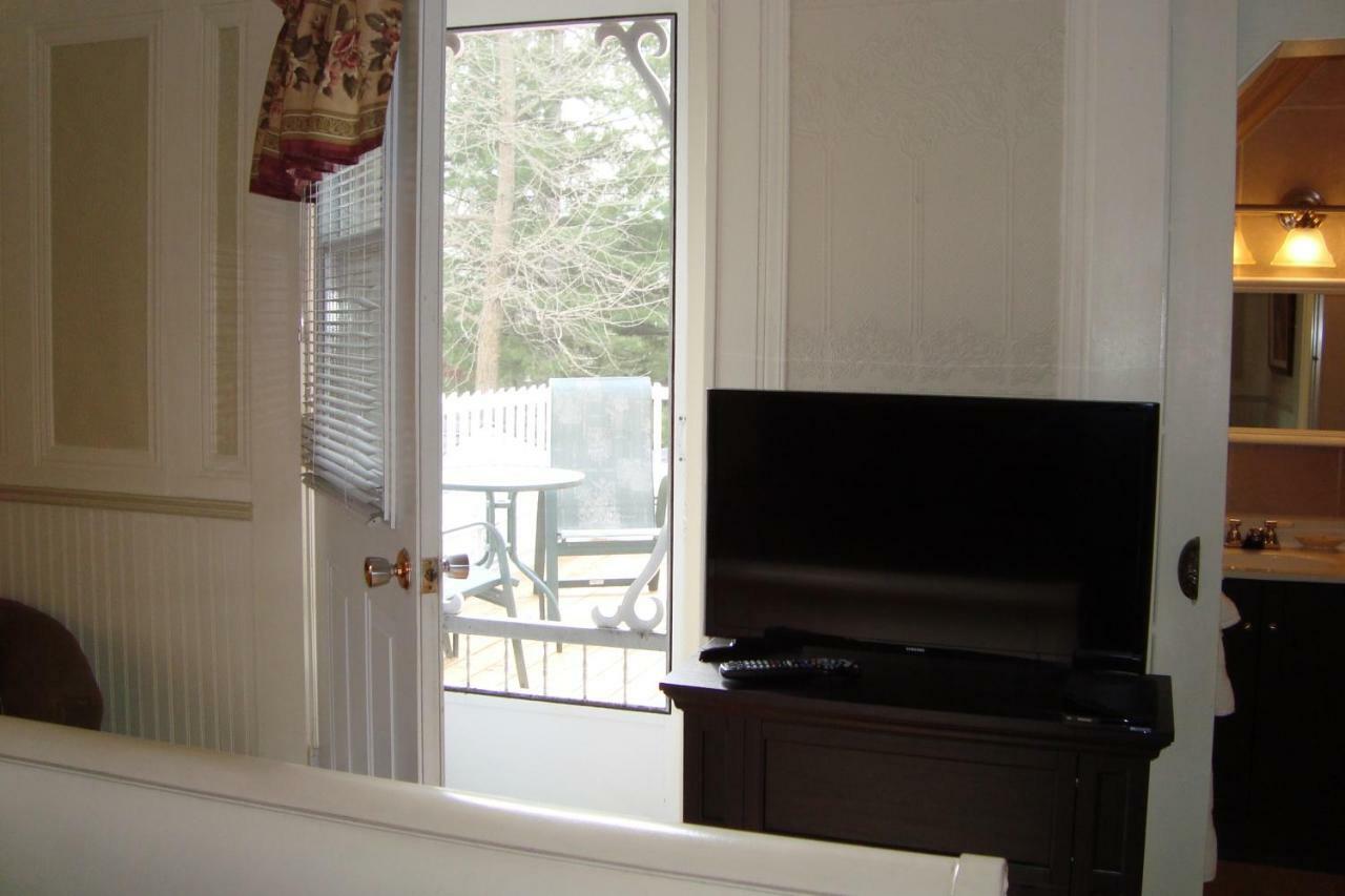 O Bois Dormant B&B Magog Bagian luar foto
