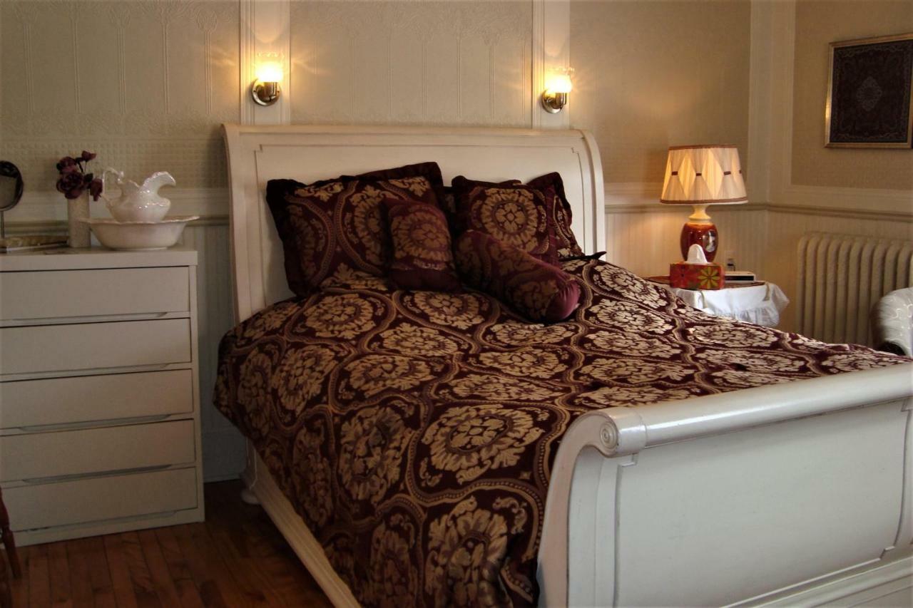 O Bois Dormant B&B Magog Ruang foto
